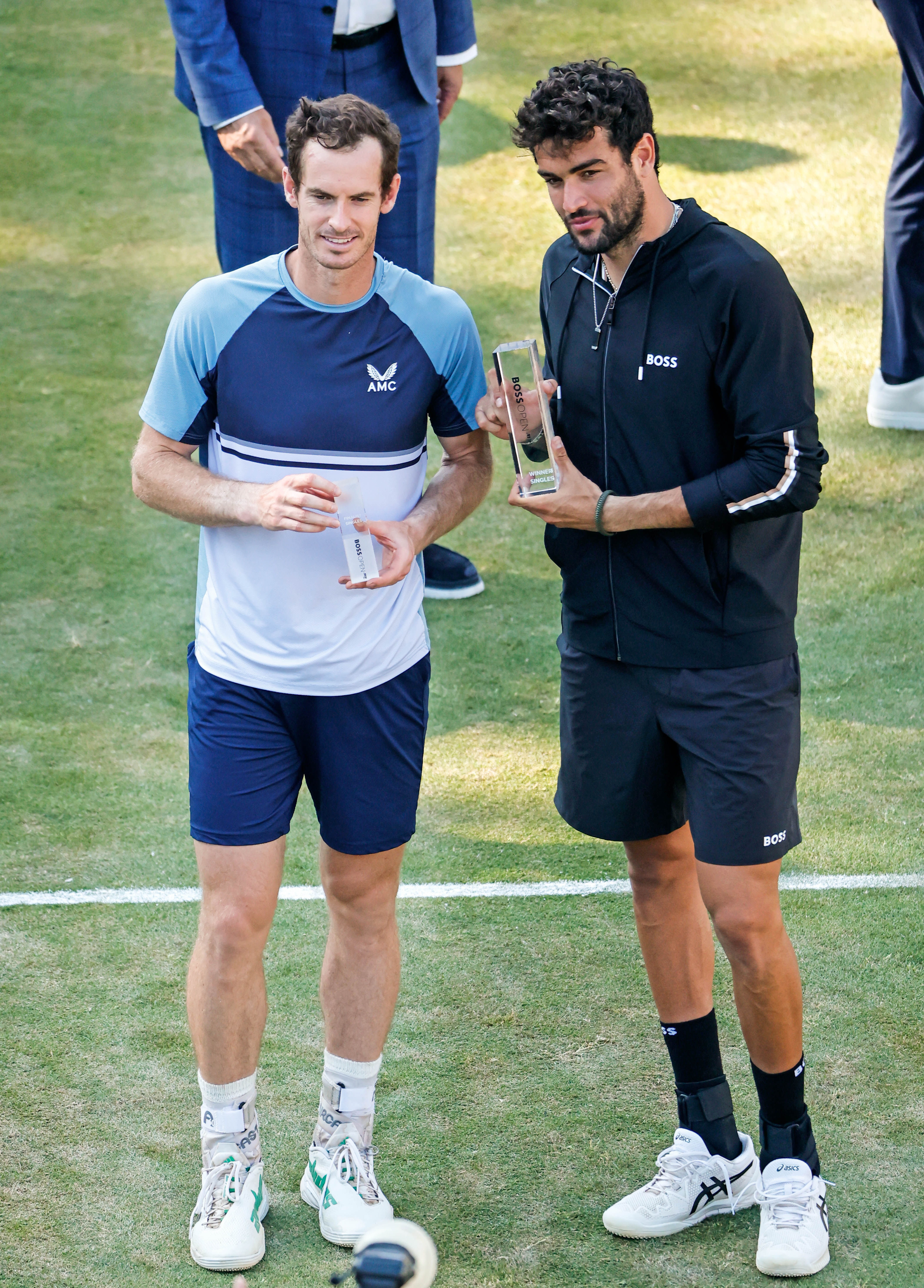 （体育）网球——斯图加特公开赛：贝雷蒂尼夺冠