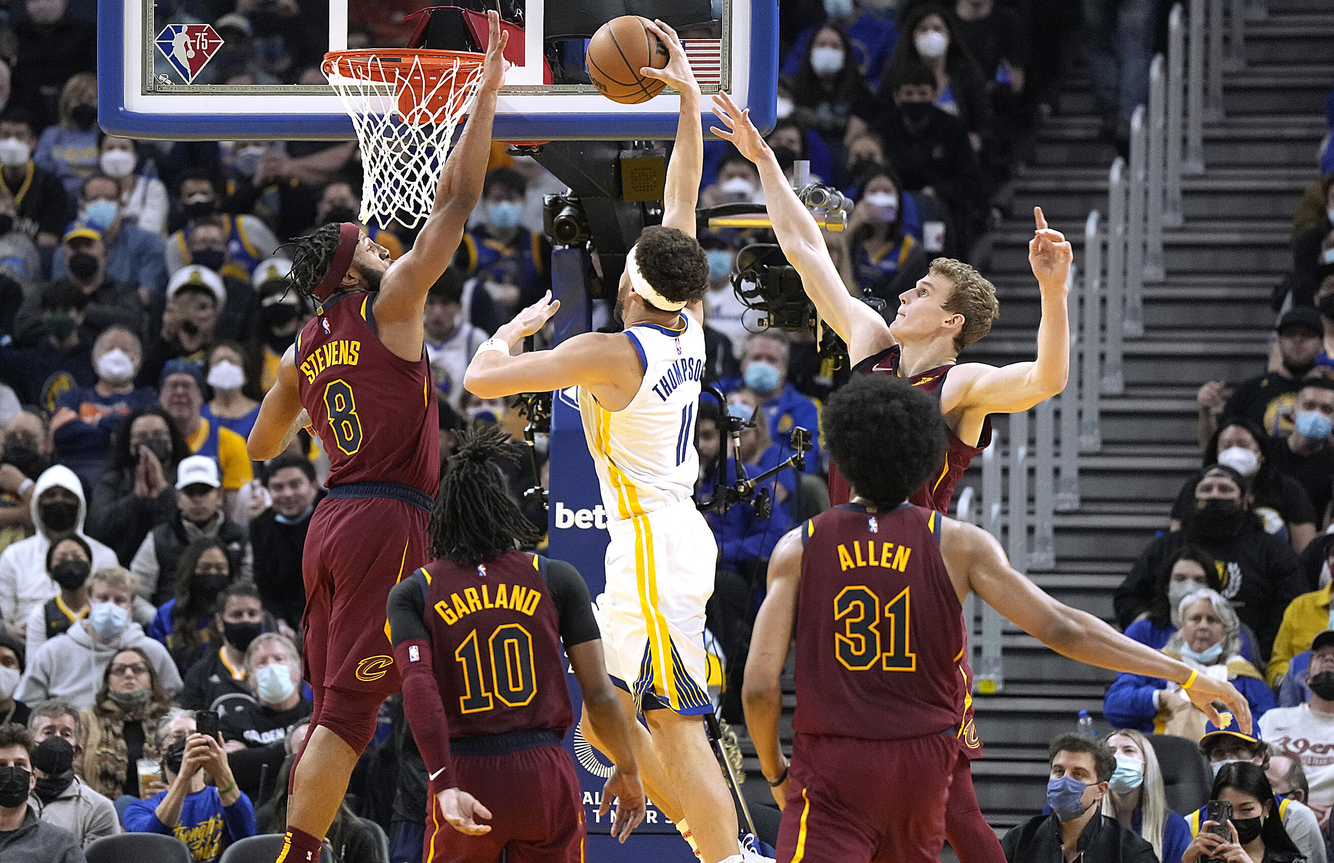 我们的克莱-汤普森(克莱-汤普森:重写历史上的今天)