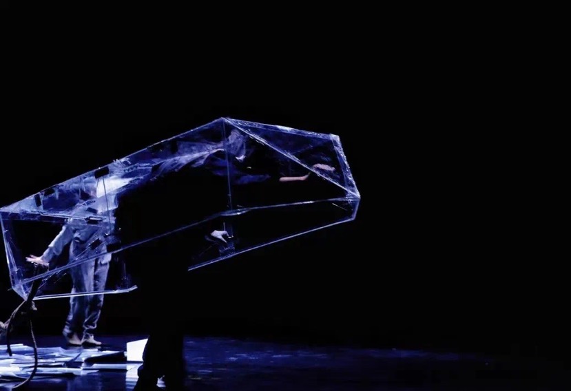 一票难求！话剧《塑料时代幸运船》入场券，小掌送