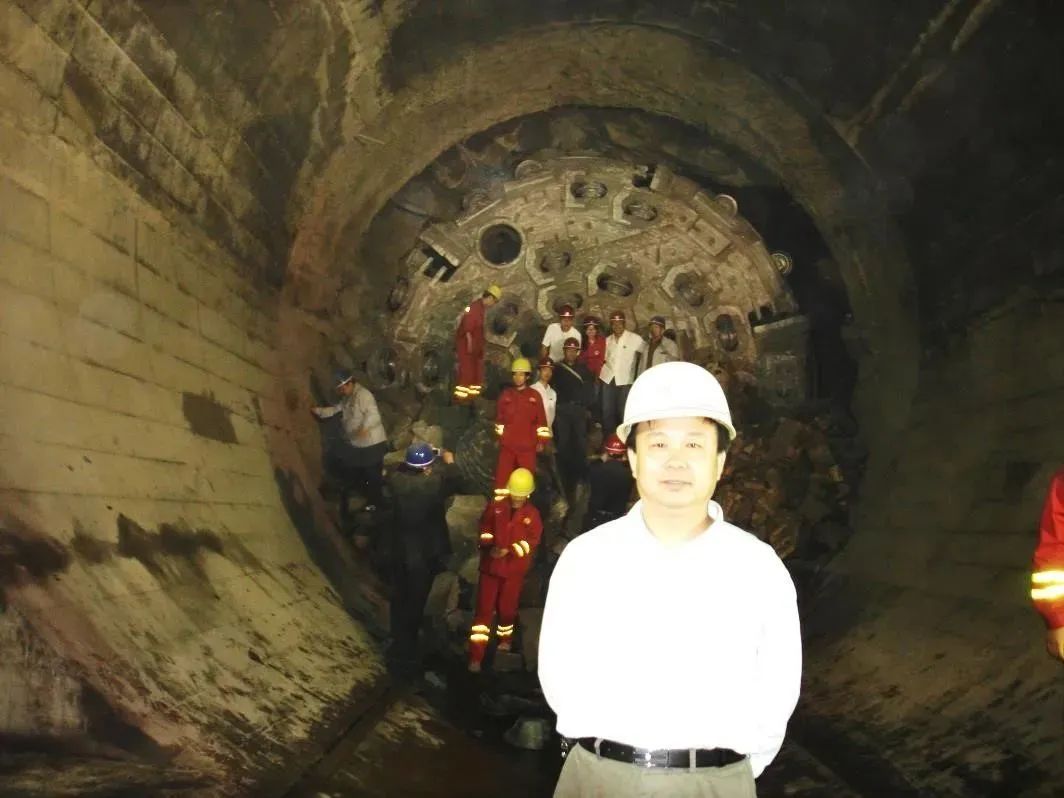 很多人想知道，华水校友究竟有多强？！