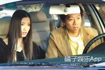 还记得《幻城》的冰族王后吗？现在成霸总专业户了？