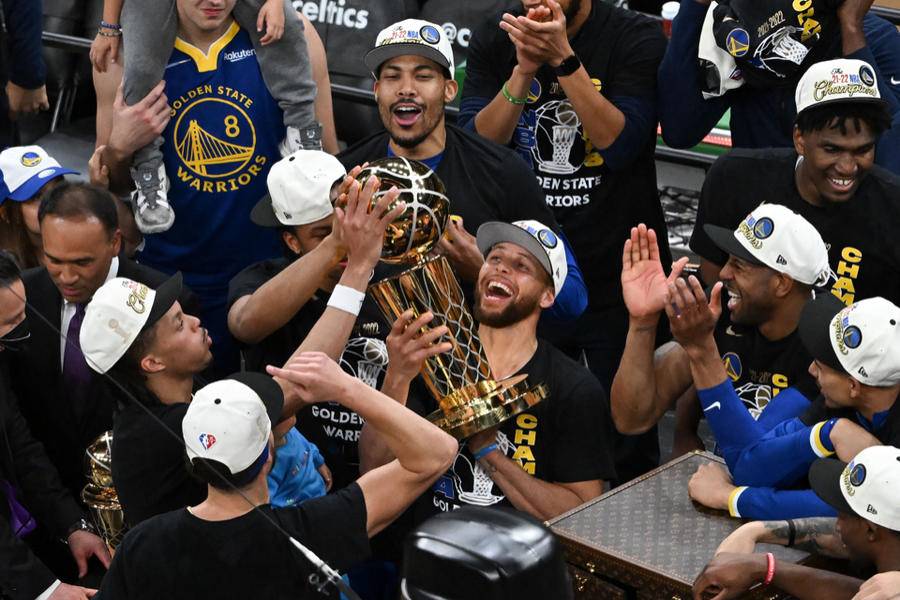2021nba總決賽第三場誰贏了（體壇午爆｜勇士4：2綠軍重奪NBA總冠軍，泰山聯賽兩連勝）