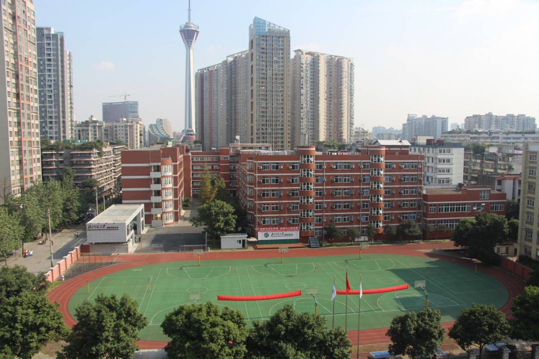 北京师范大学成都实验中学回归市直属公办(图1)