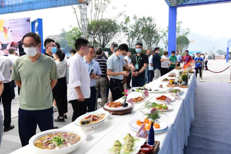 重庆美食节(成渝地区双城经济圈第十届美丽乡村休闲消费节启幕 快去江津品尝川渝美食)