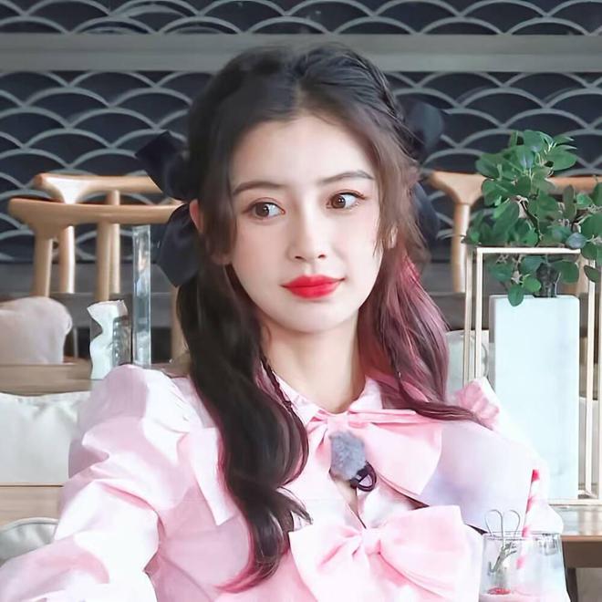 baby回应拍戏“假吃”：听从导演要求不可损坏道具