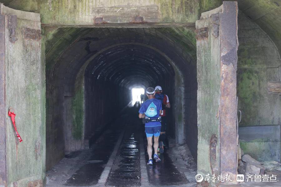 世界杯海阳俱乐部(享跑海上桃花源，烟台长岛南隍城岛越野赛鸣枪开跑)