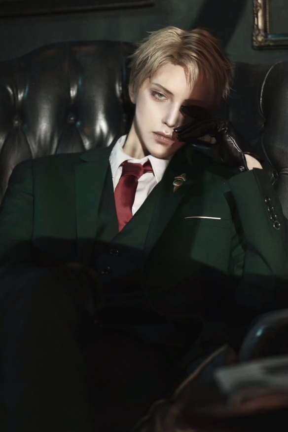 日本的Coser ウィル（@wiru_son）一人分饰两角实在太强啦！