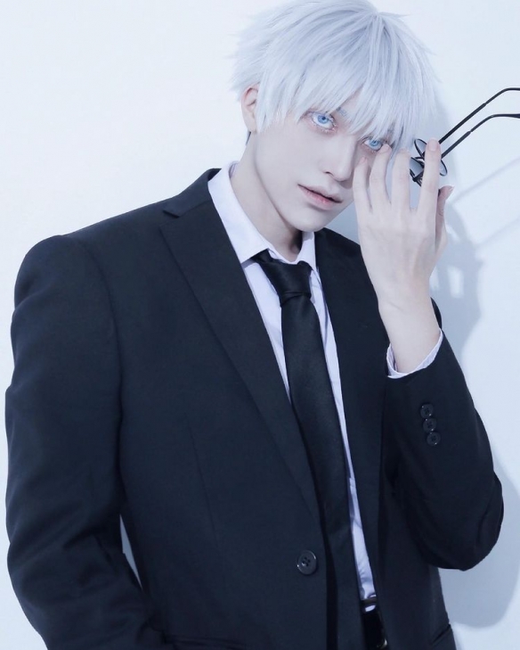 日本的Coser ウィル（@wiru_son）一人分饰两角实在太强啦！-哪边嗨