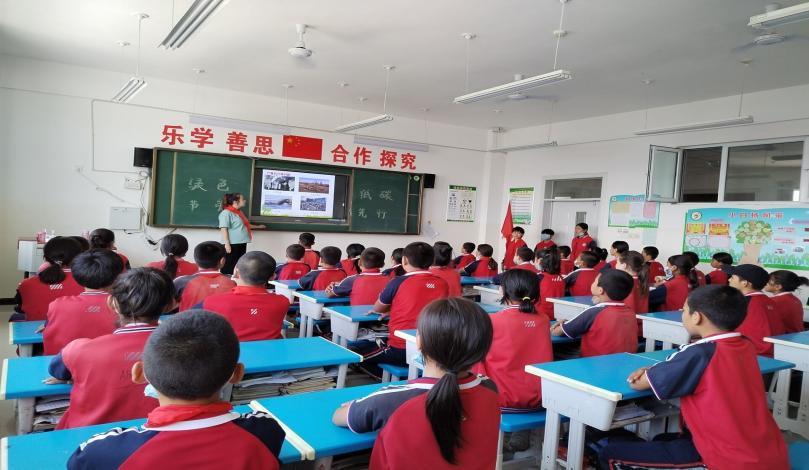 庫(kù)爾勒市英下鄉(xiāng)中心學(xué)校開展節(jié)能宣傳周(圖1) 庫(kù)爾勒市英下鄉(xiāng)中心學(xué)校開展節(jié)能宣傳周(圖1)