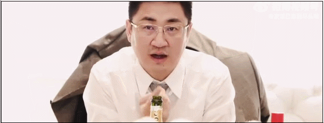 橘子晚报/大S婚纱照公开 ​​​​；范冰冰因新男友掉粉；