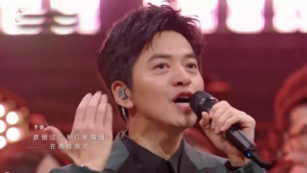 cos谢霆锋失败，永远冇陈奕迅？《声生不息》口碑高开低走，唔通最好嘅永远係下一次？