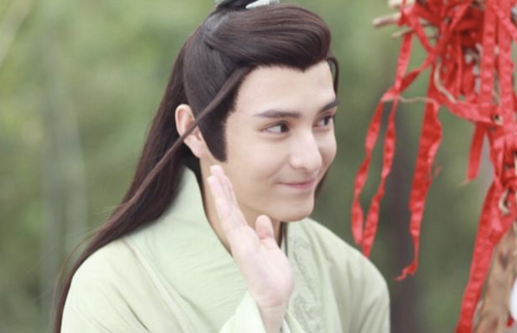 《梦华录》里沈如琢这个演员，眼睛大得实在有点夸张，网友：好怕他眼里有光