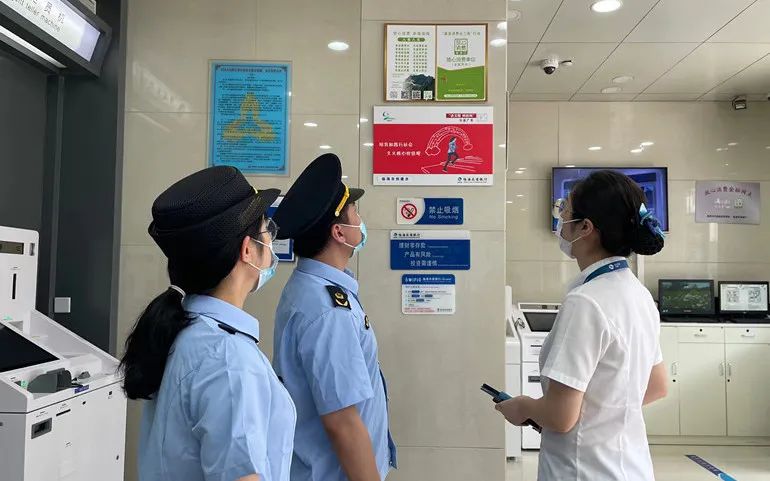 “放心消费单位”，一块牌子换来300万元贷款
