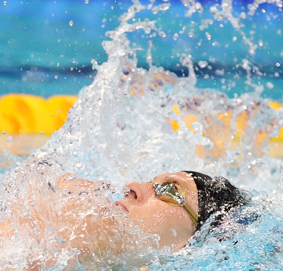 （体育）游泳——世锦赛：美国选手获男子200米仰泳冠军(3)