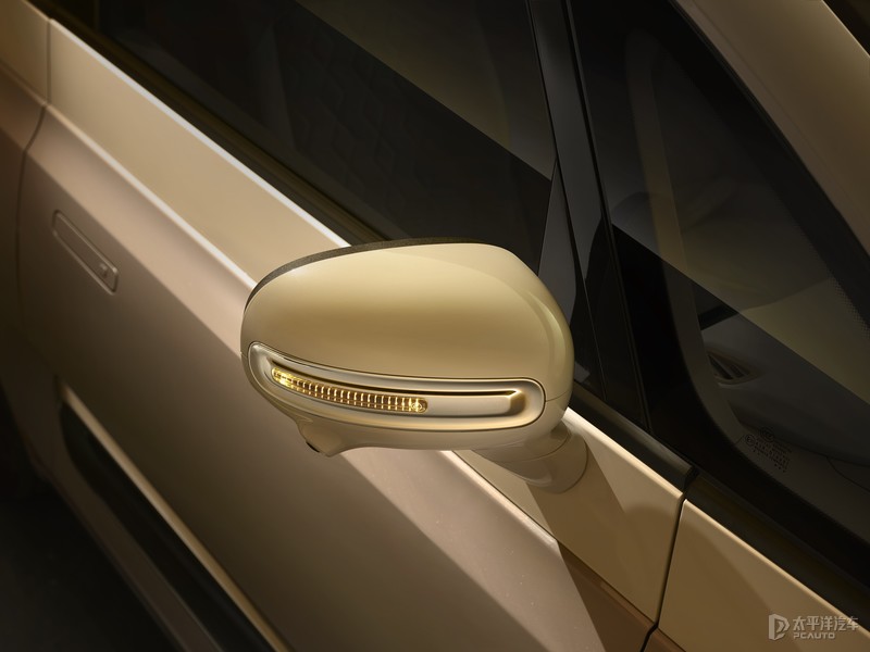 两种配色可选/双联屏设计 2023款KiWi EV内饰官图