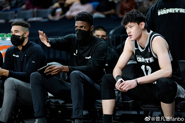 nba球星为什么夏天来中国(聚焦 | 曾凡博落选并非世界末日 参加夏季联赛仍是冲击NBA路径)