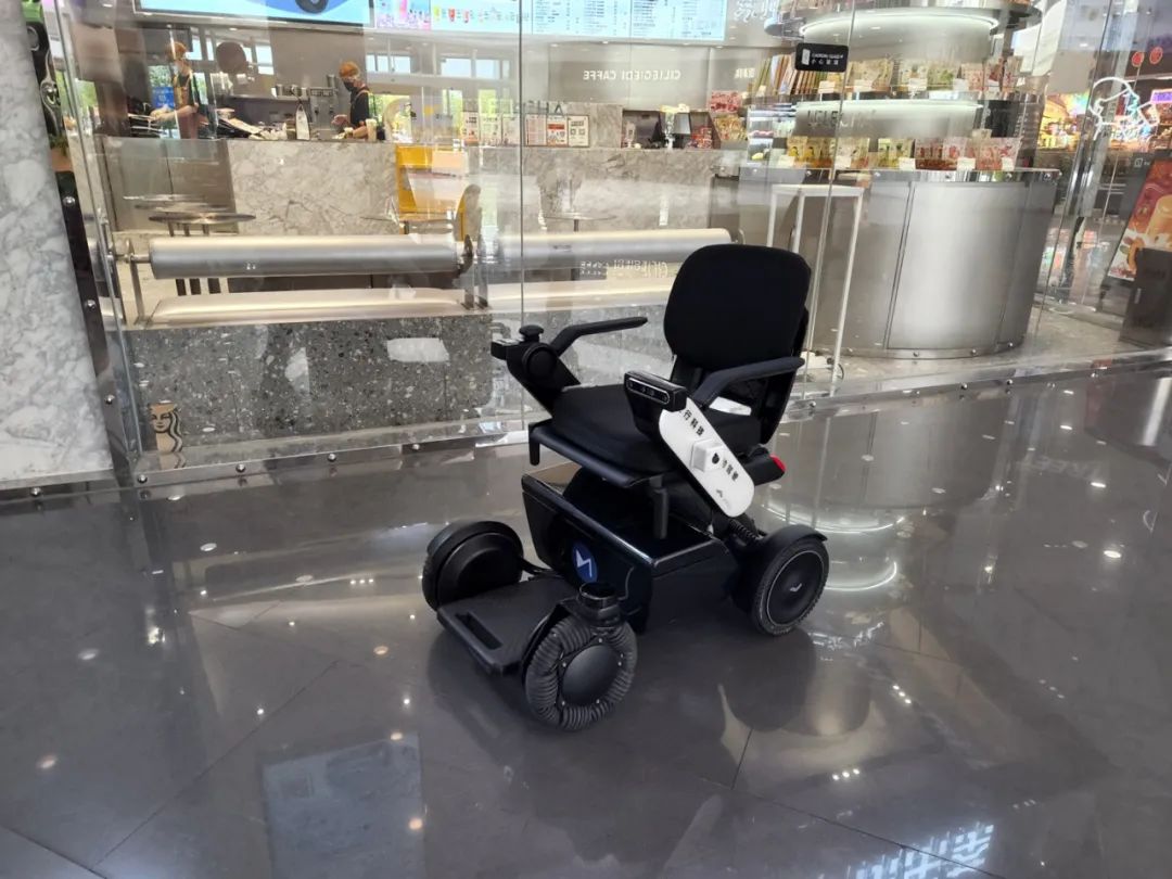 对话全美创新杰出人物｜推行科技创始人卢鹰翔：坚持技术创新驱动产业发展，达成末端无人运输的星辰大海