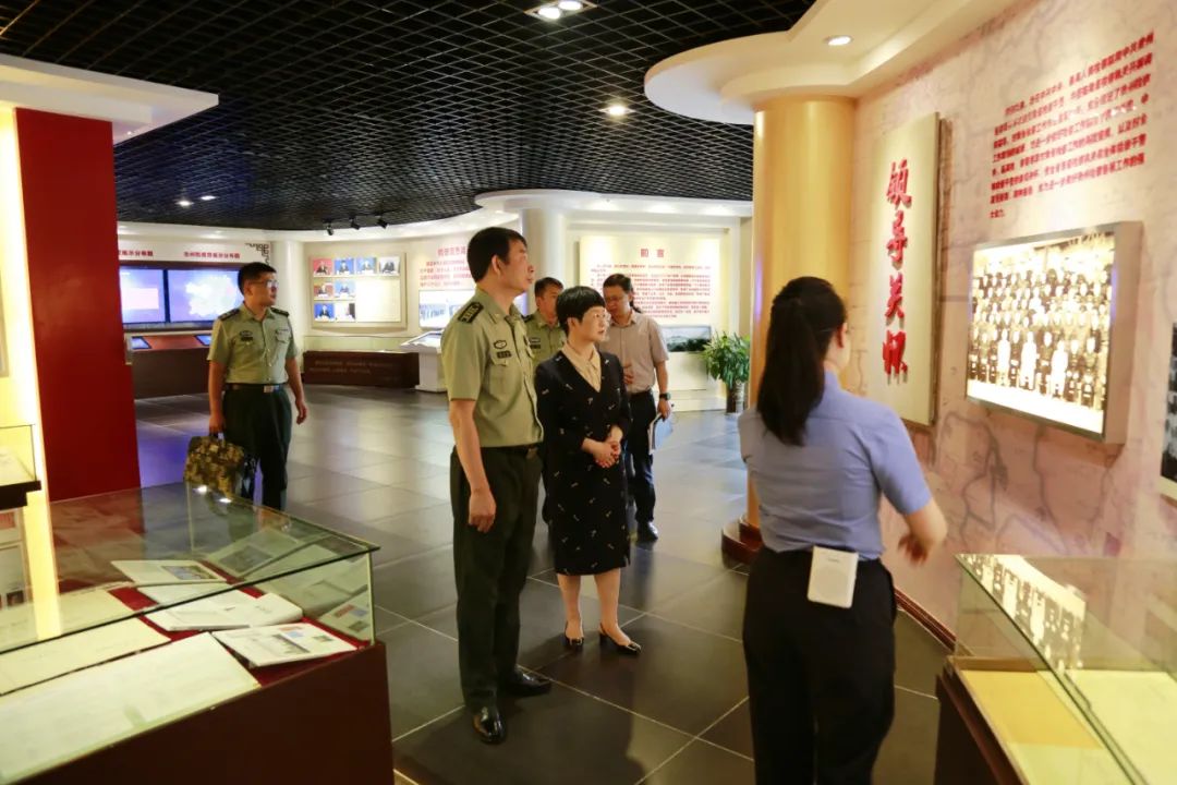 贵州省检察院与南部战区军事检察院就军地检察协作进行交流座谈
