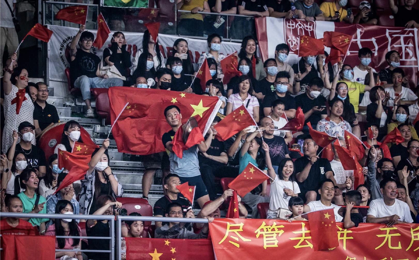 女排世界杯中国对意大利第五局（五局大战惜败巴西，中国女排三连败后急需三连胜）