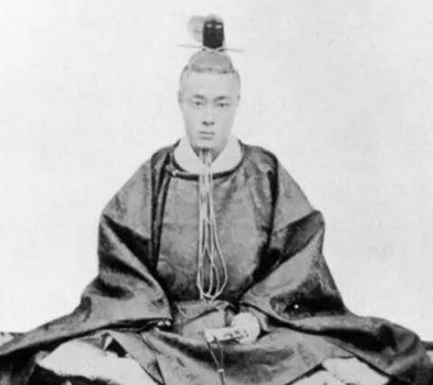 �����ݣ��ձ����ڰ��ձ��������壬�������ж��