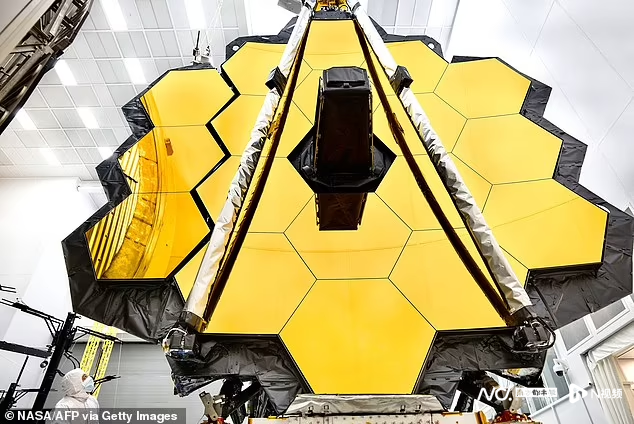 NASA将于7月12日发布韦伯望远镜拍到的宇宙最早期图像