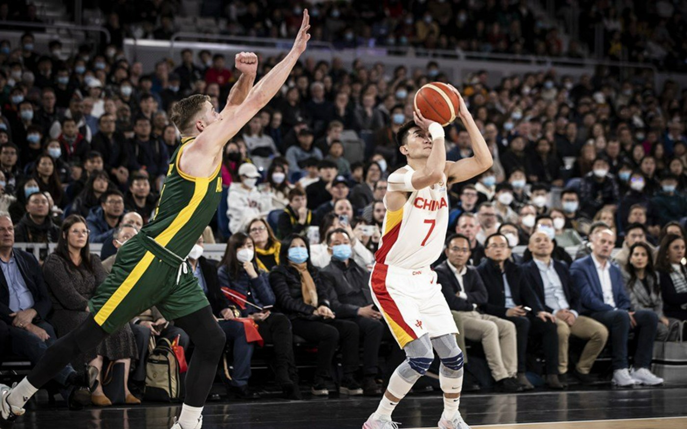 中国篮球世界杯球鞋（「中国男篮」球鞋上脚！郭艾伦穿的居然是这双鞋）