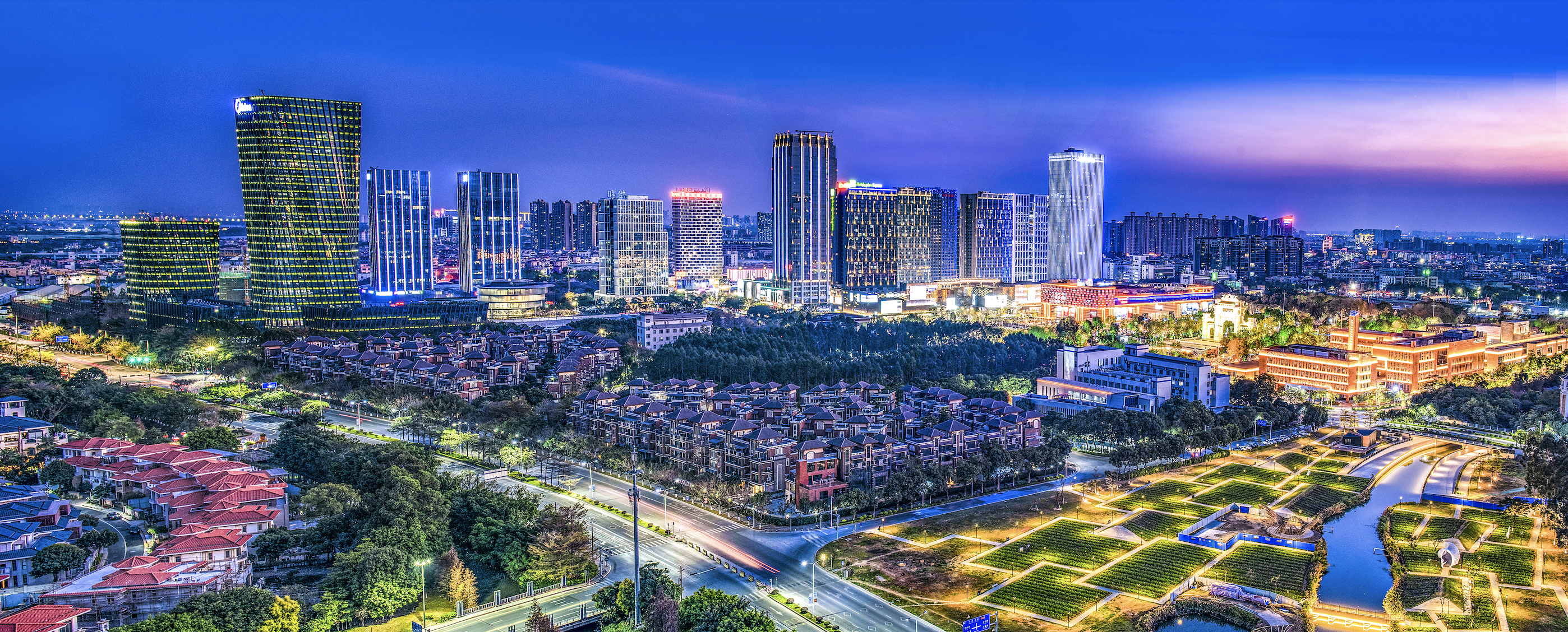 华南理工大学门户（机器人）