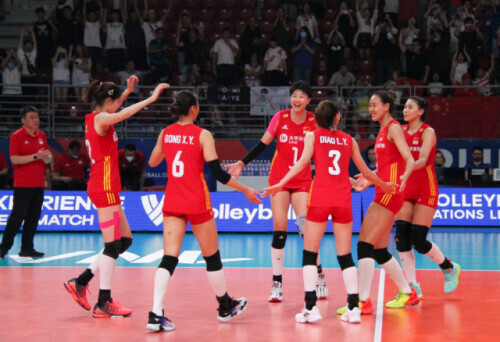 中国女排3:0胜多米尼加队 提前锁定世联赛总决赛资格