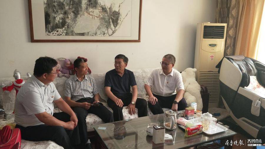 濟(jì)寧學(xué)院附屬高級(jí)中學(xué)扎扎實(shí)實(shí)辦教育(圖3) 濟(jì)寧學(xué)院附屬高級(jí)中學(xué)扎扎實(shí)實(shí)辦教育(圖3)