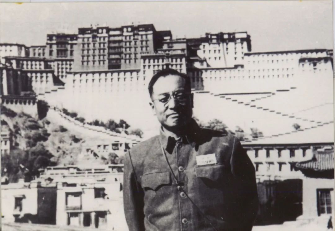 新中国第一所国立大学！