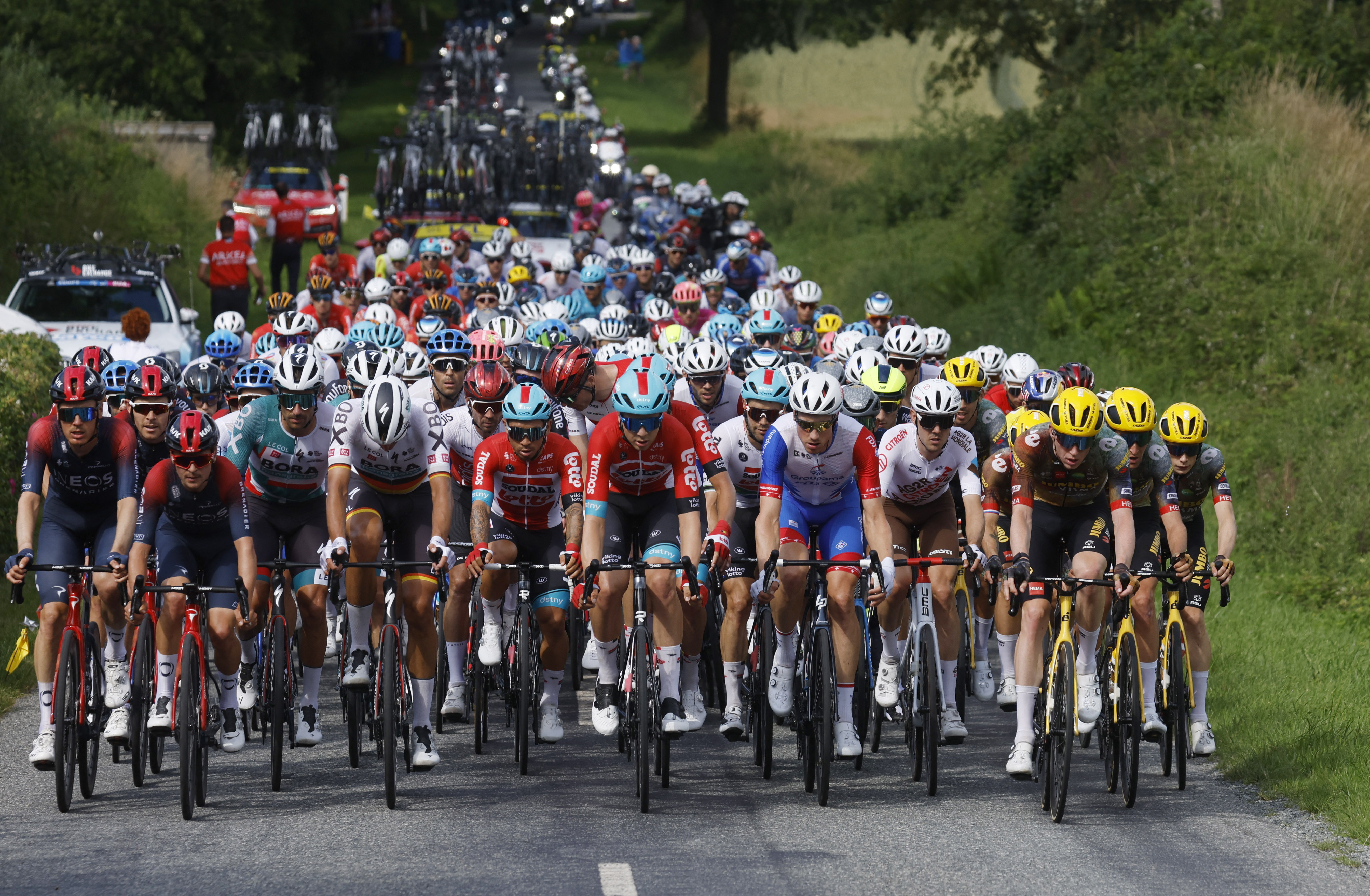 (体育)自行车——环法第三赛段赛况