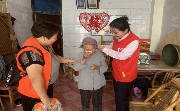 这里的生活将发生大变化（杭州的护理员跨越海洋，这一年这里的老人生活有了大变化）-华海博客