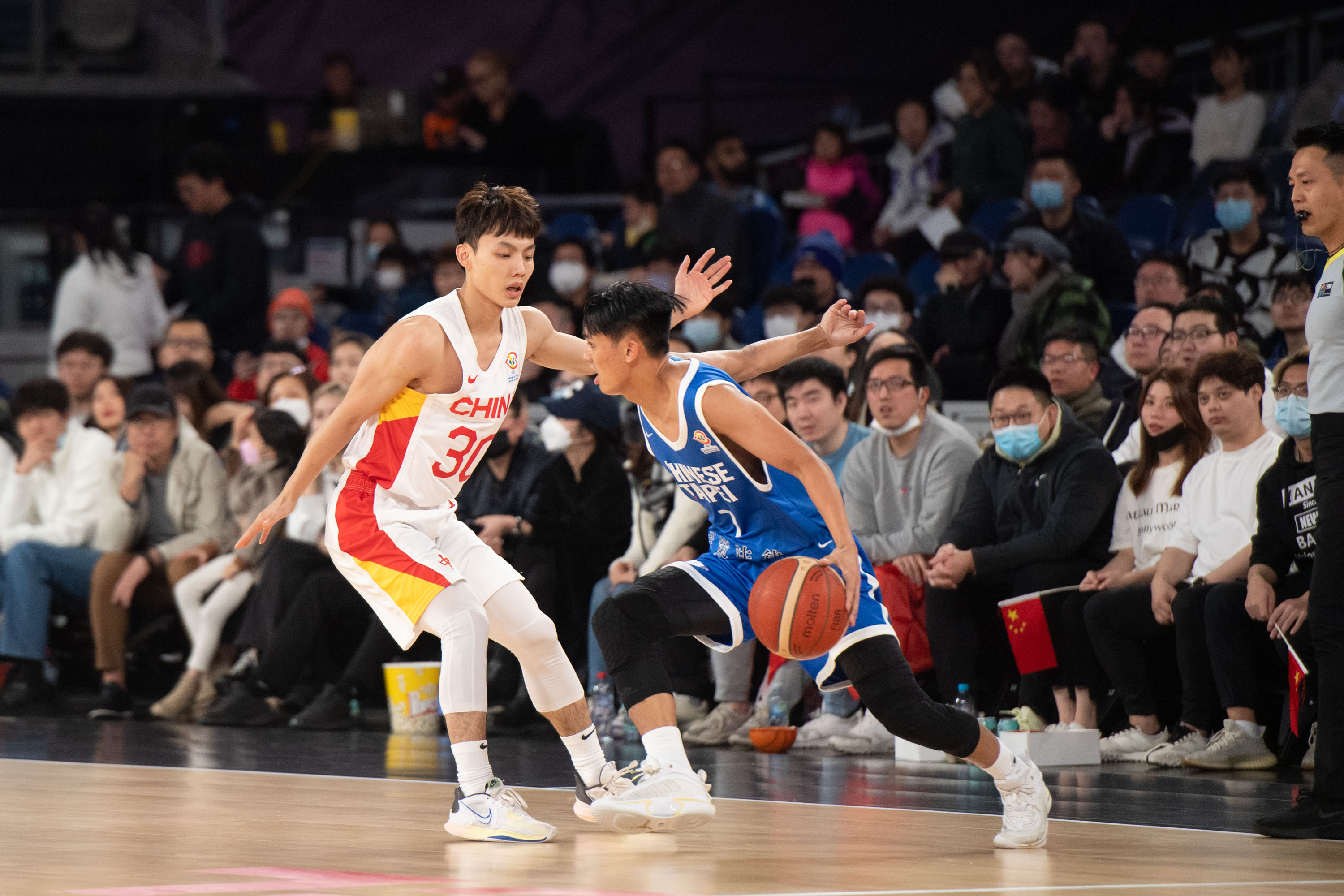 （体育）（8）篮球——男篮世预赛：中国队胜中国台北队