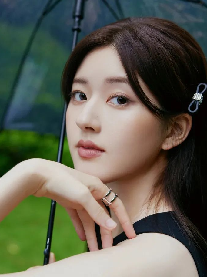 美人计 | 宋慧乔又爱上“熹妃回宫”式妆容了？错