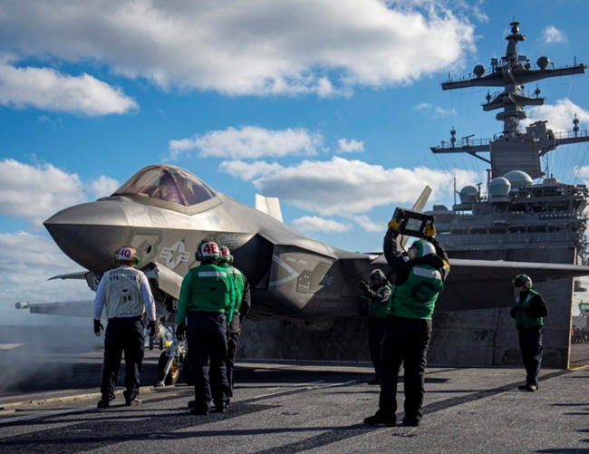 台海大战关键“不是先进武器”专家：人工智能投入美国追不上中国大陆