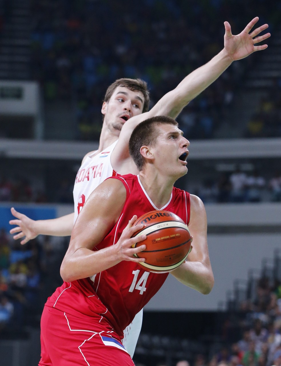 塞尔维亚拥有哪些nba球员(塞尔维亚男篮公布欧锦赛22人初选名单 约基奇波库约维奇领衔)