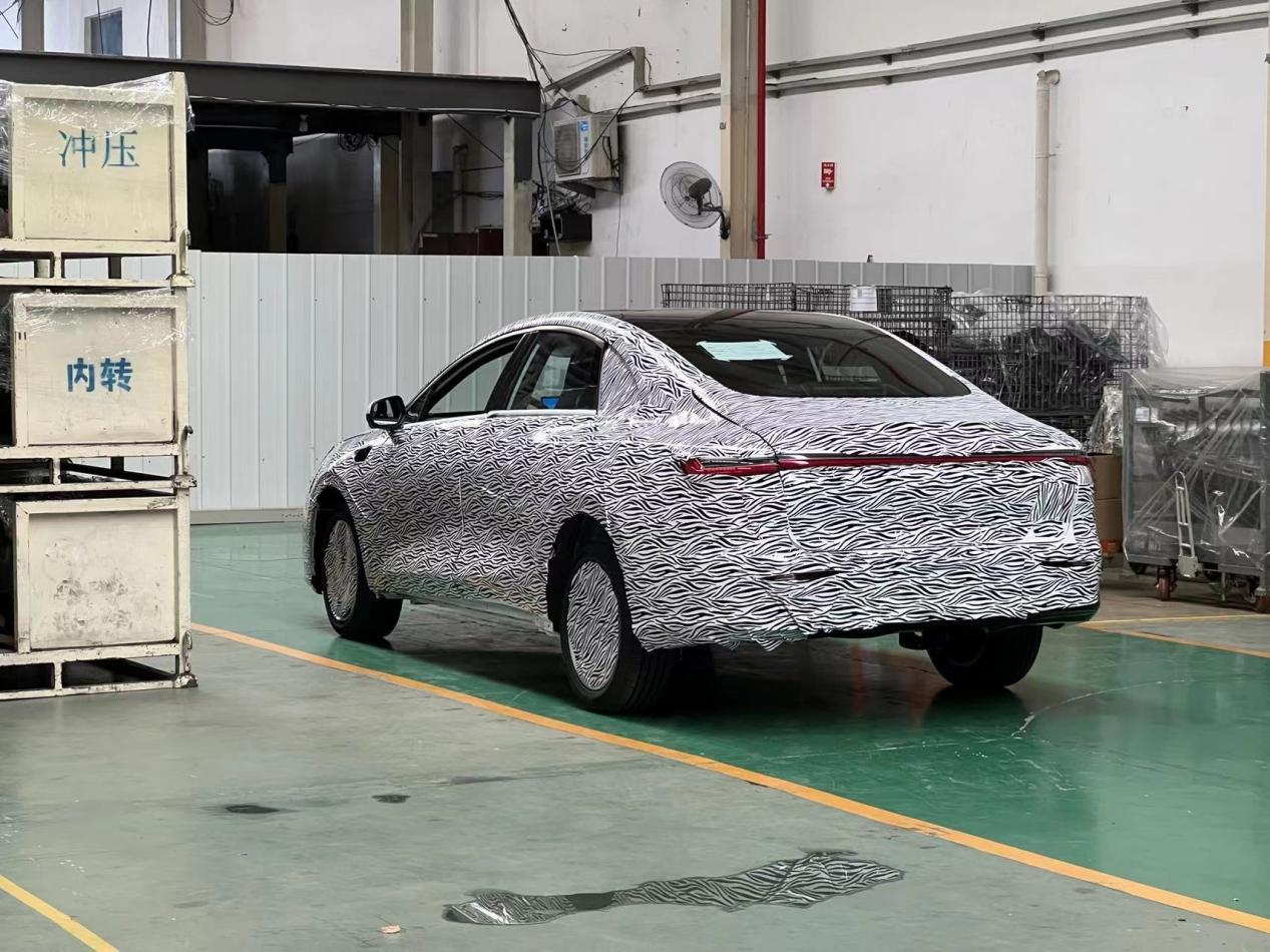 合创第三款新车谍照曝光，电动轿跑悄然袭来