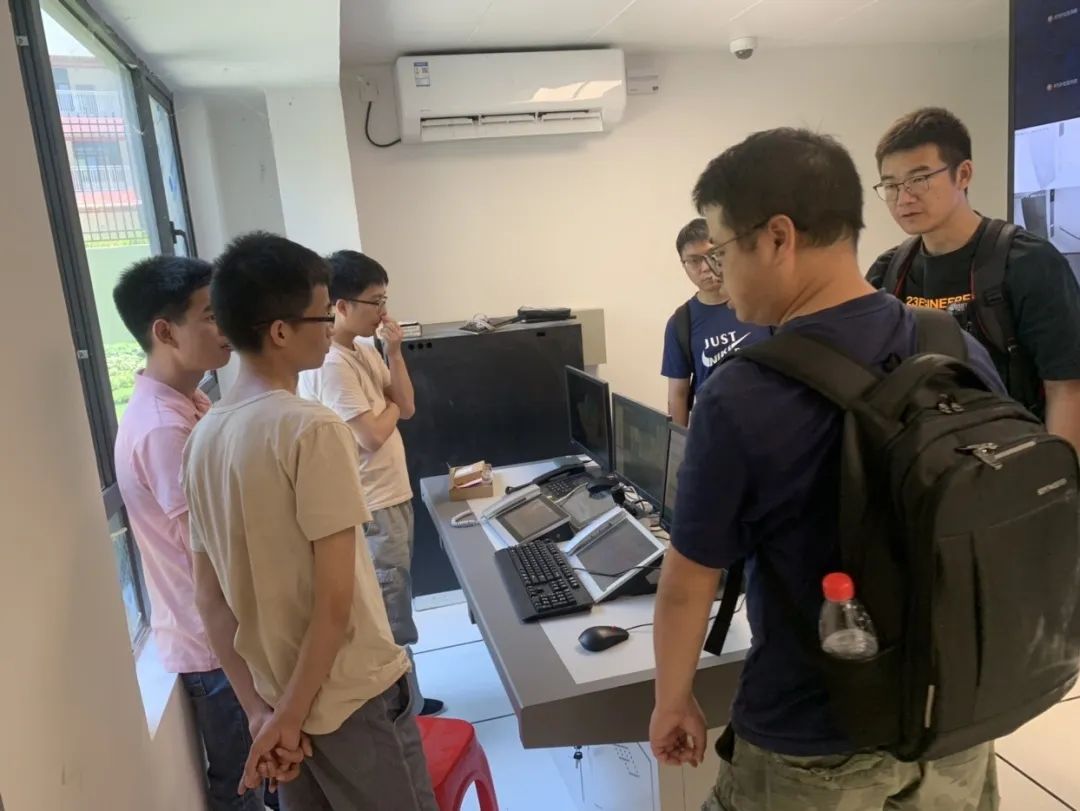 米立与安心加业内首款联合开发七寸智慧屏项目通过验收