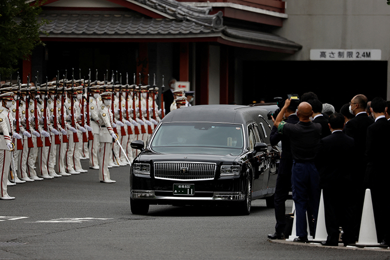 japan(BBC：安倍国葬花费预计将高于英国女王国葬，日本国内反对声浪不绝于耳)