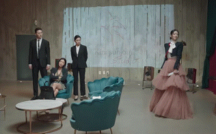 我们最想看的，是《夏娃》和《安娜》女主互掐……