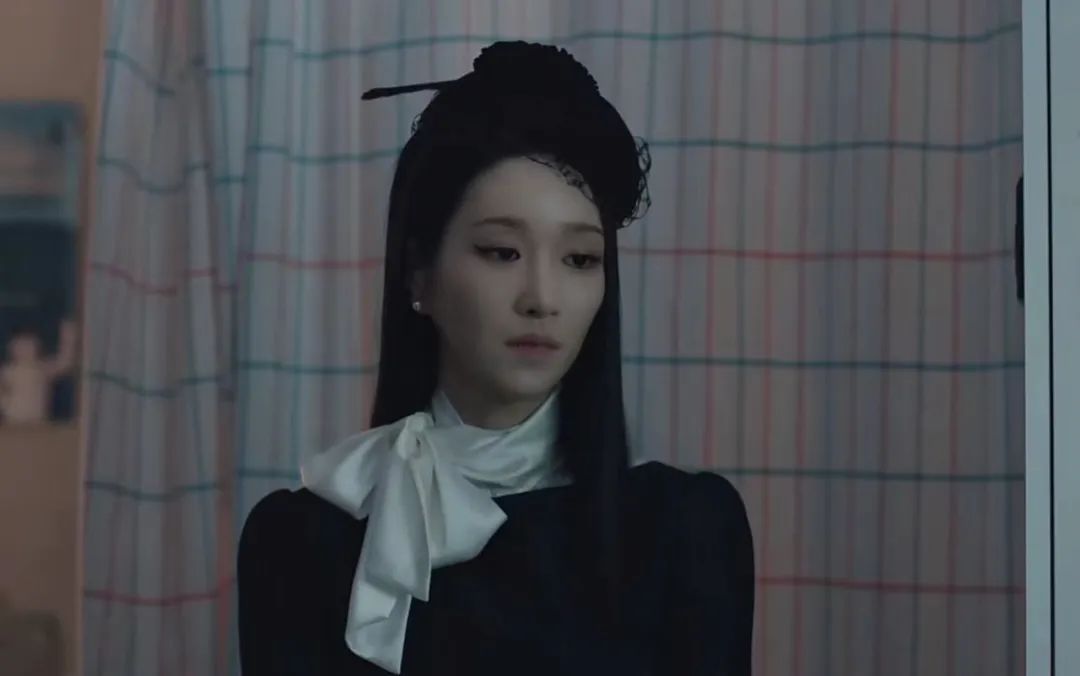 我们最想看的，是《夏娃》和《安娜》女主互掐……