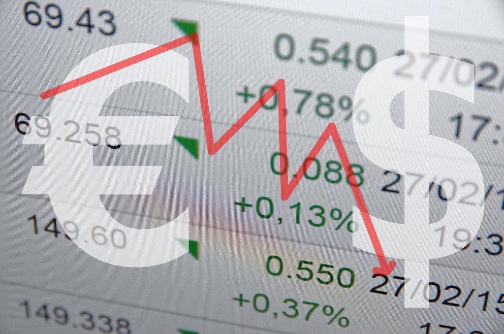 ŷԪ�������й�Ӱ����ж��ר�ң��������δ�ܵ�����Ӱ��