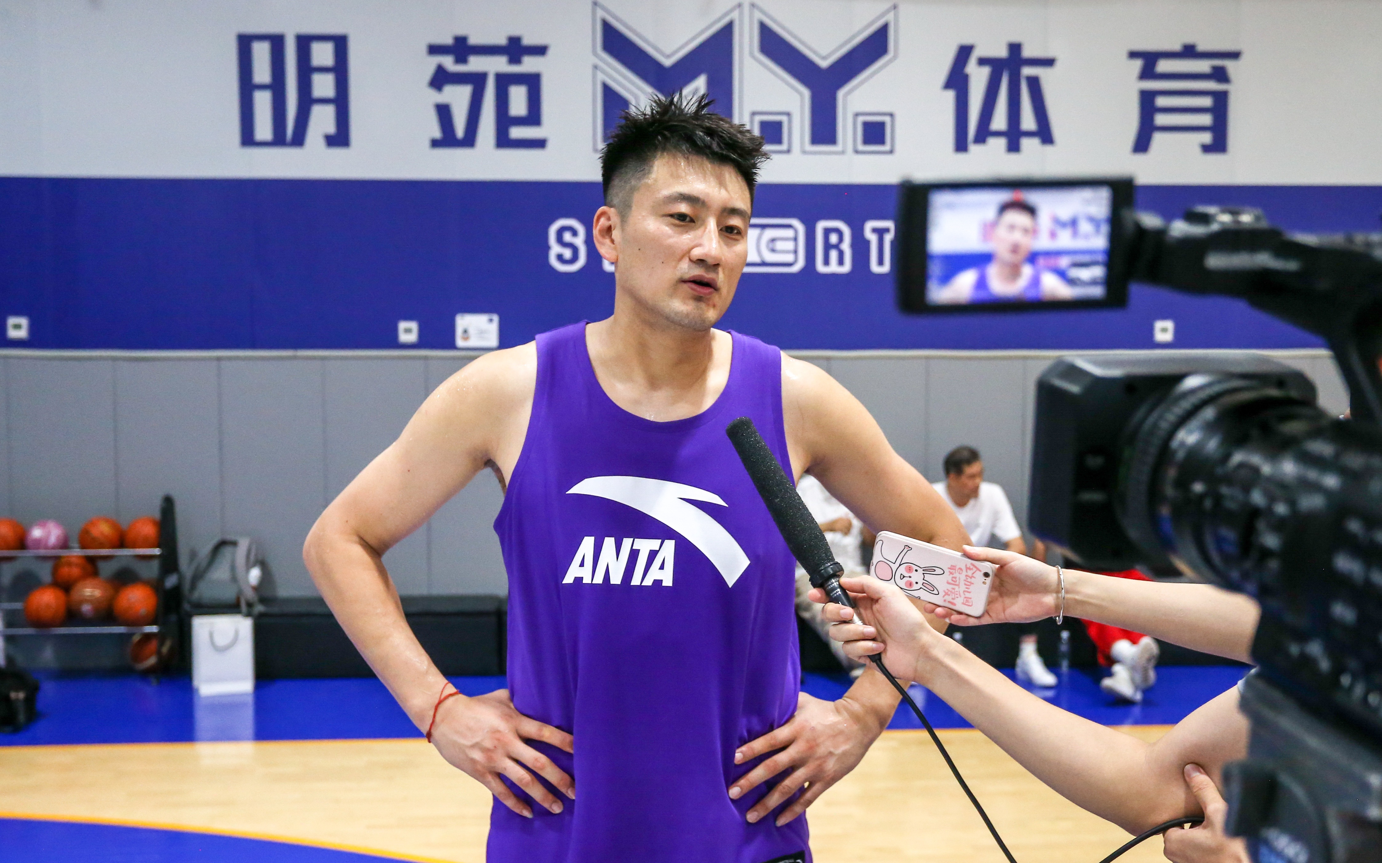 nba解说为什么用北京话(超三联赛新军众天麒麟亮相，欲成北京篮球另一张名片)