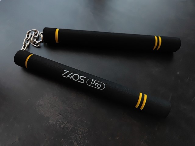 努比亚Z40S Pro邀请函：双“结”棍专治不服