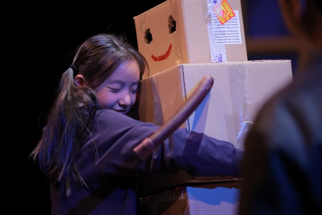 时隔三个月 成长治愈剧《做妈妈》再度定档77剧场