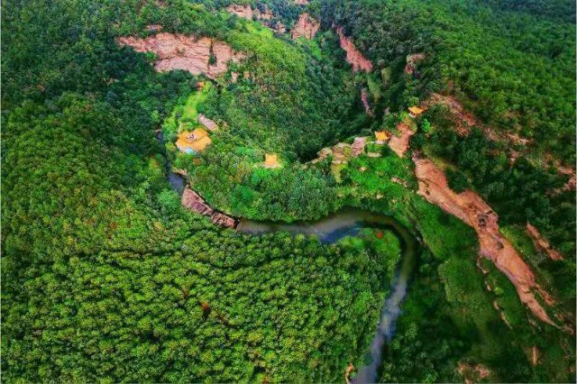 昆明马龙县有多少人口（曲靖这十年）