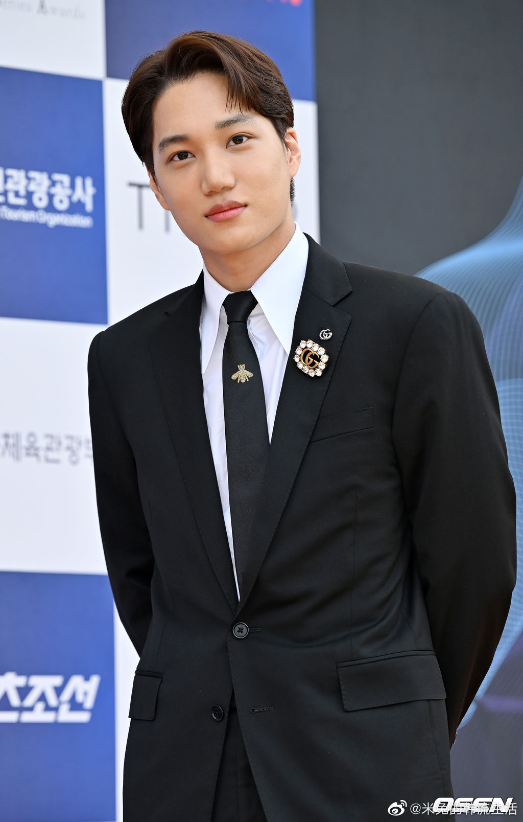 「EXO」「新闻」220719 EXO KAI今日出席青龙电视剧大赏红毯