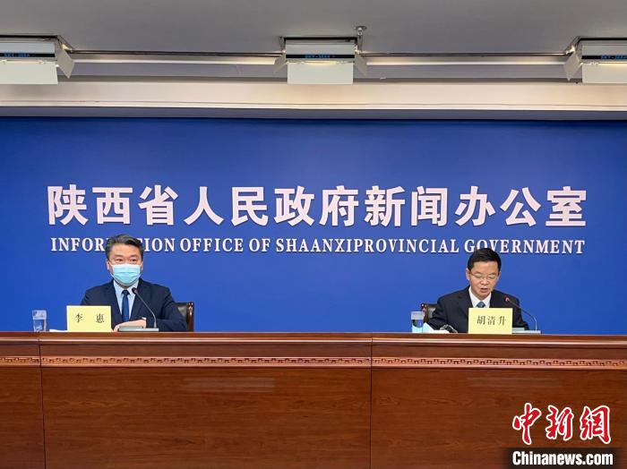 陕西上半年消费市场企稳回升 新能源汽车产量增5.3倍