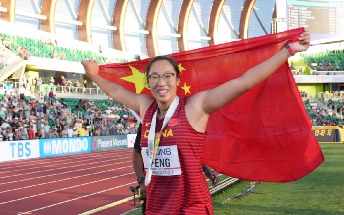 中国什么时候开第二次奥运会(世锦赛历史第2金，冯彬续写中国女子铁饼辉煌)