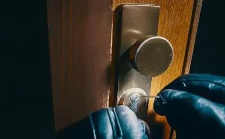 SiliconLabs使用xG24内建AI加速器及开发套件打造声音感知的智能门锁